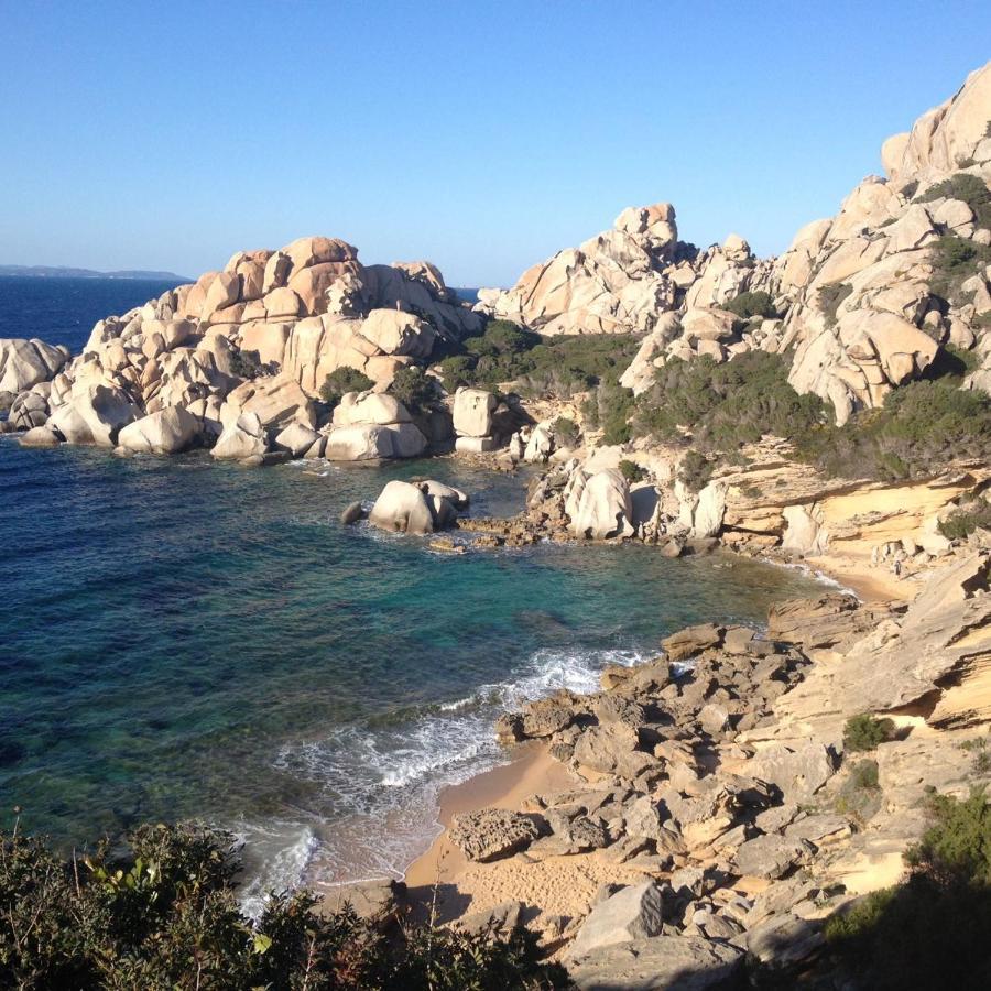 Appartamento In Paese A Santa Teresa Di Gallura Exterior photo