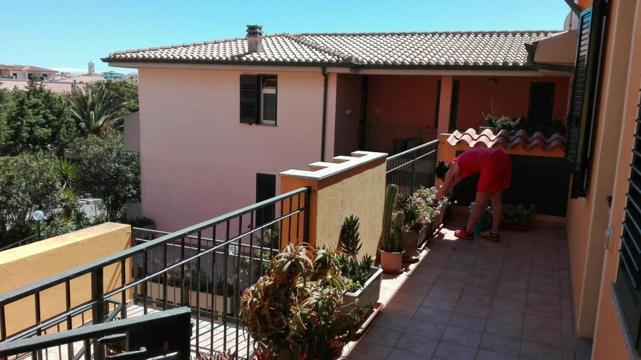 Appartamento In Paese A Santa Teresa Di Gallura Exterior photo
